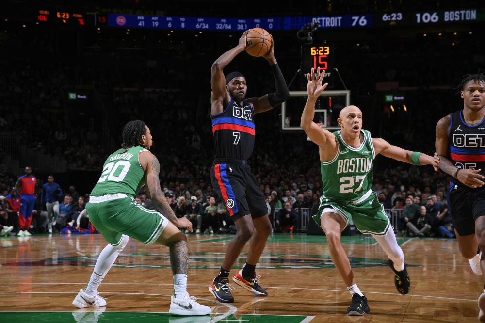 中竞争激烈 中竞争激烈